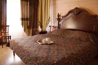 Мини-отель Mini Hotel Fregat Киев Люкс с видом на реку-8